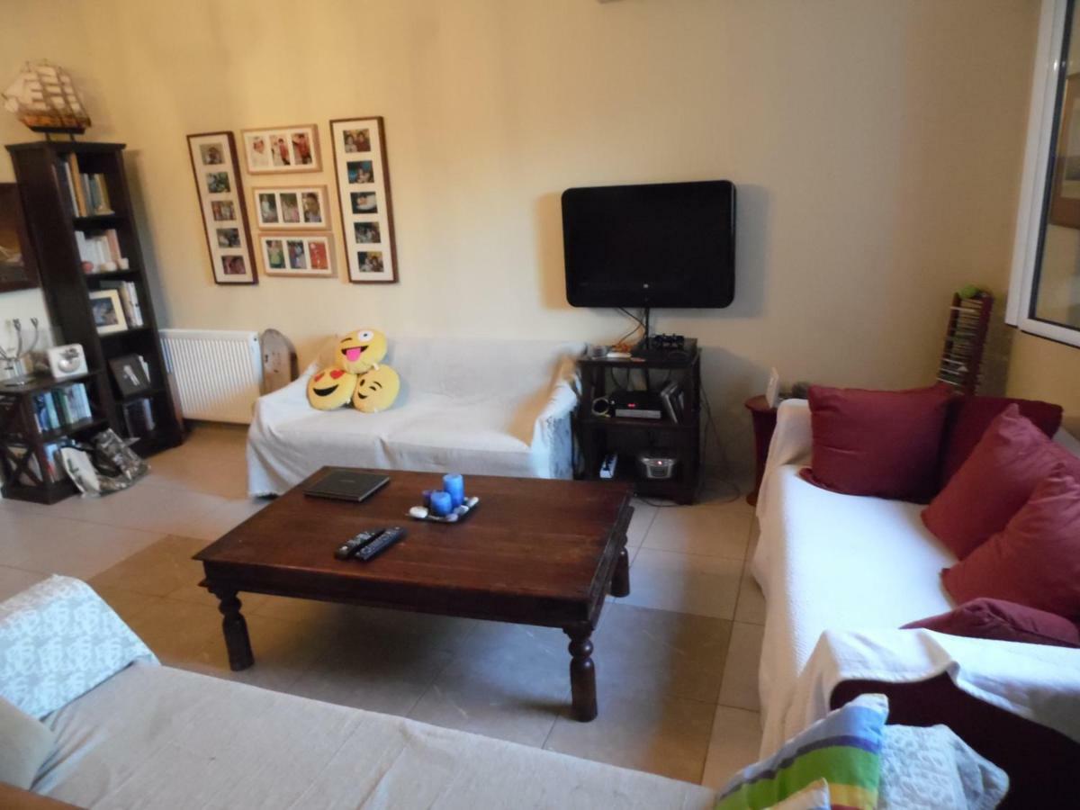 Theni Olive Grove Villa Kato Yerakarion Esterno foto